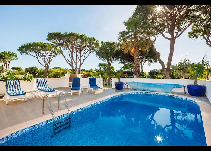 Excuisite 3 Bedrooms Da Alegria De Viver Private Pool Private Pool Prime Location Modern Furnishing Villa Quarteira