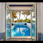 Excuisite 3 Bedrooms Da Alegria De Viver Private Pool Private Pool Prime Location Modern Furnishing Quarteira