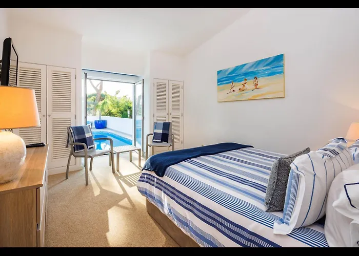 Excuisite 3 Bedrooms Da Alegria De Viver Private Pool Private Pool Prime Location Modern Furnishing *